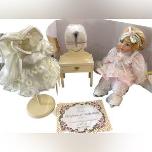 Crowne Fine Porcelain Doll collectible set 12
